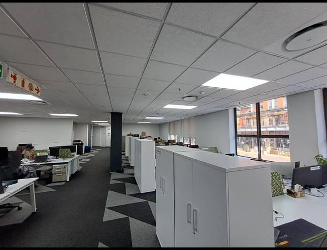 1,801.01M² OFFICE TO LET IN MELROSE ARCH